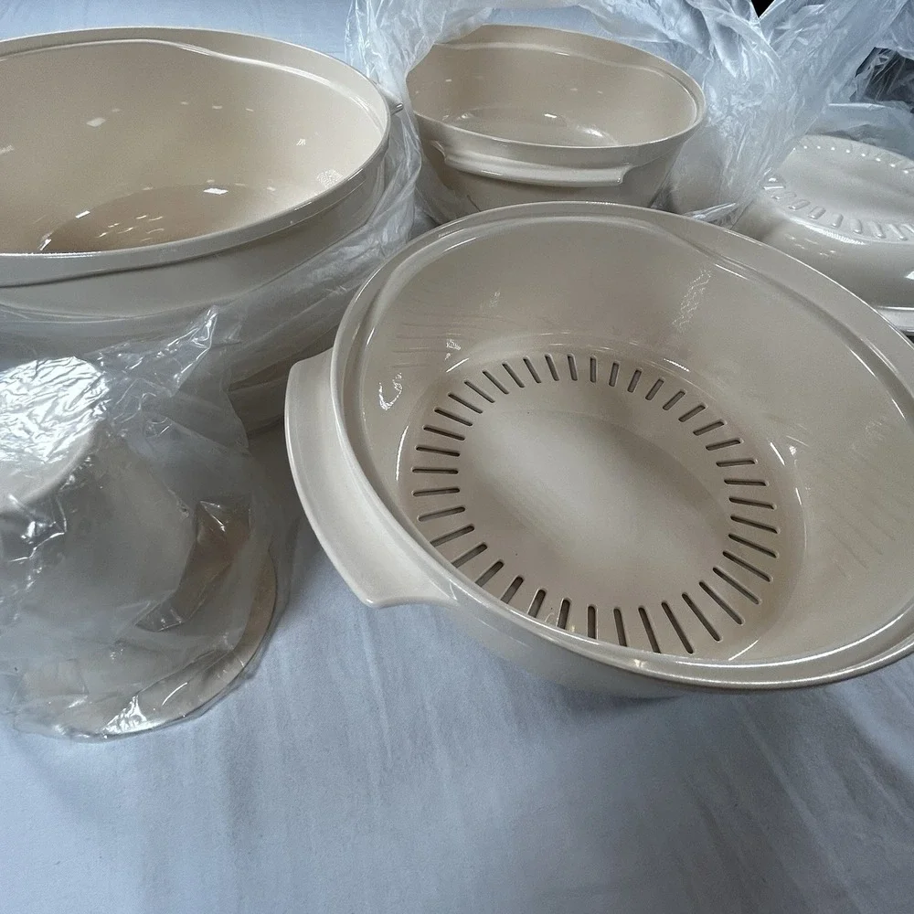 TUPPERWARE Cookware System Microwave 3 QT ,1 3/4 QT Stacking Cooker 1990 Almond